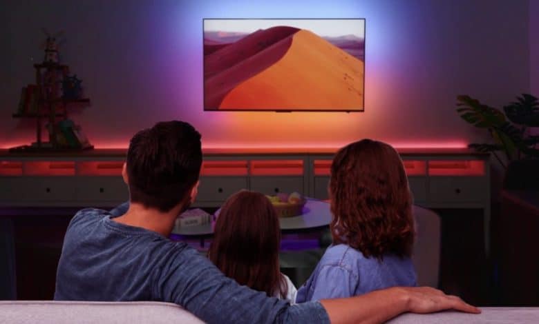 Éclairage d'ambiance avec le rétroéclairage LED NEO-PRO HDMI 2.0 et TV