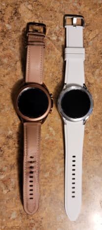 Watch 3 41 mm en bronze mystique vs Watch4 42 mm en argent.