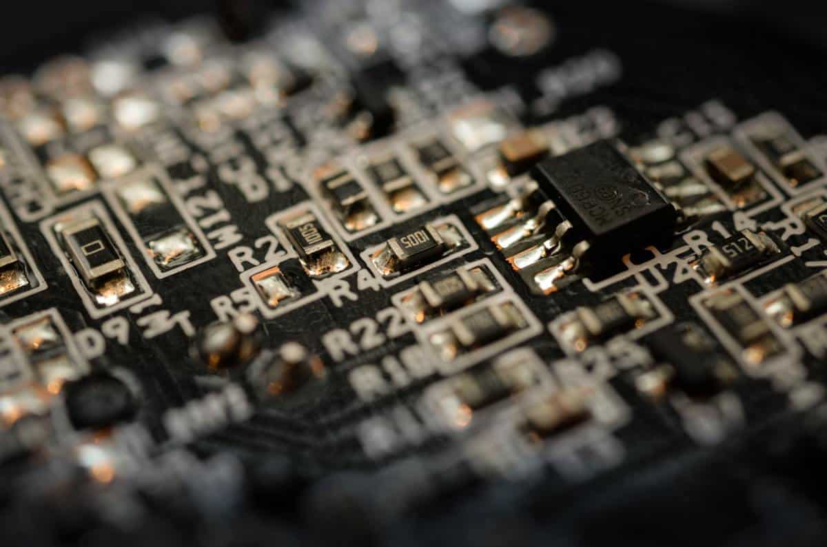 Comment réparer une carte de circuit imprimé (PCB) endommagée — free download