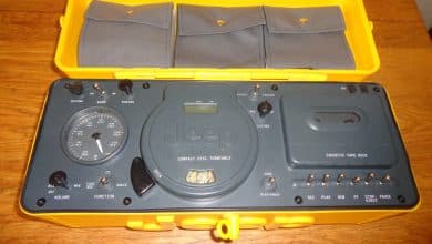 Aventures en analogique : Portable TeleMania Jeep Boombox