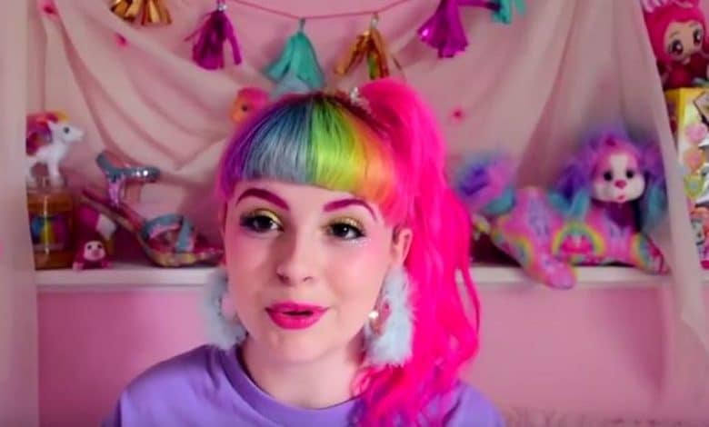 10 YouTubers impressionnants sur le thème de l'anime que vous devez regarder