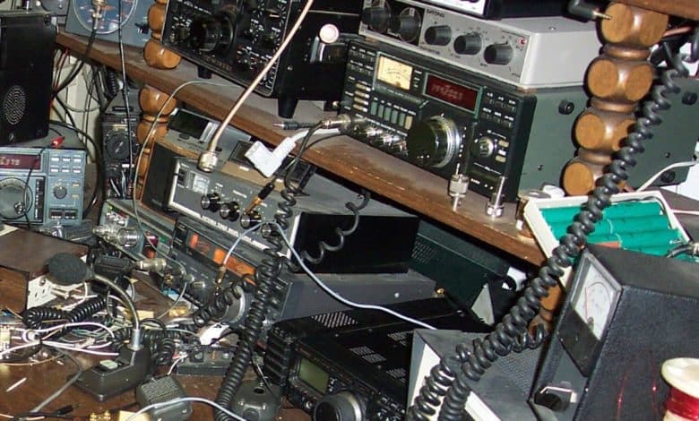 Fréquences radio intéressantes passées et présentes