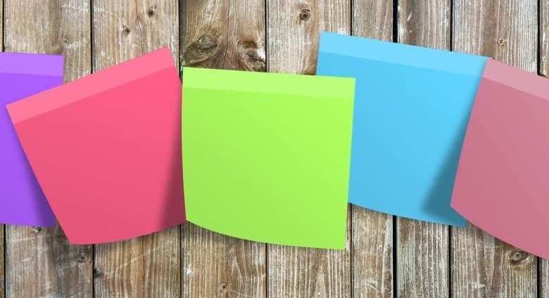 Comment les parents peuvent coder par couleur Google Keep Notes avec 12 options de couleur pour organiser la vie de leurs enfants : comprend 2 exemples