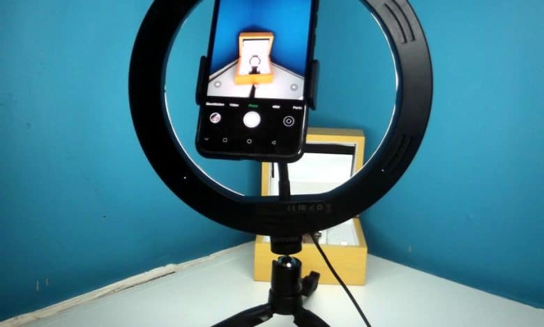 Examen de la lampe annulaire BlitzWolf