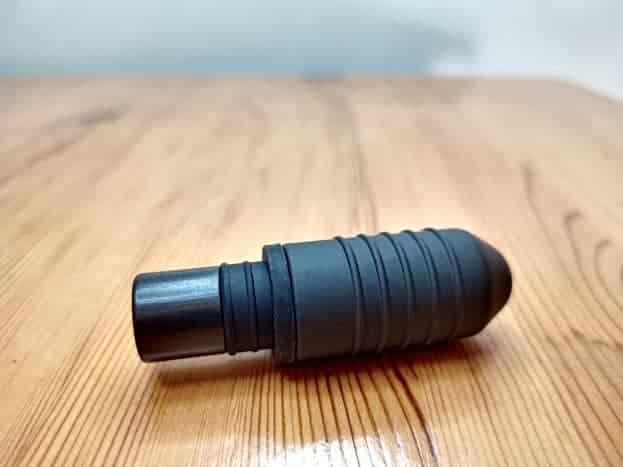 La tête de balle est utilisée pour les points douloureux locaux