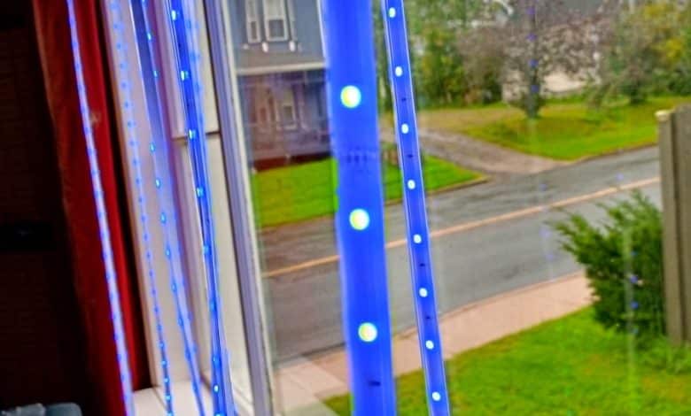 Examen de la bande lumineuse intelligente Novostella de 52,5 pieds