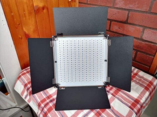 Vue de face du panneau LED