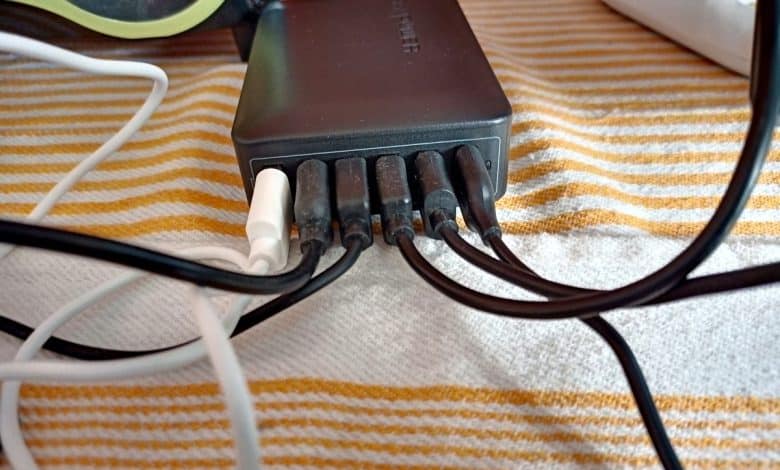 Examen du chargeur multiport Ravpower 60 watts