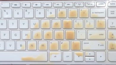 Que faire si vous renversez du liquide (vin, eau, etc.) sur votre ordinateur portable