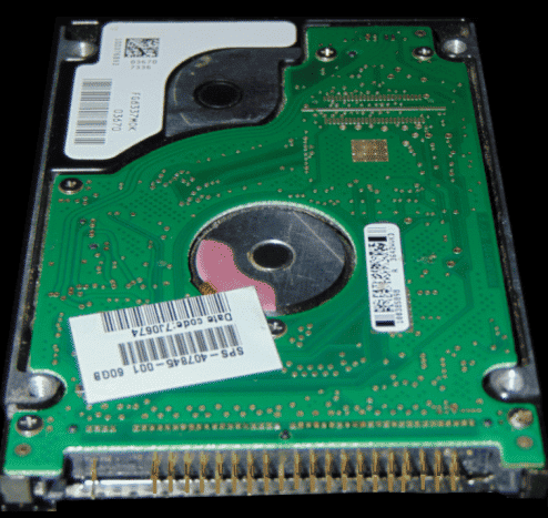 Sata mis en place : carte mère avec broches.