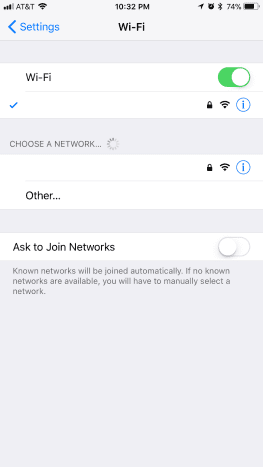 Assurez-vous que votre iPhone ou iPad et l'appareil Roku sur lequel vous souhaitez diffuser des images sont connectés au même réseau sans fil.