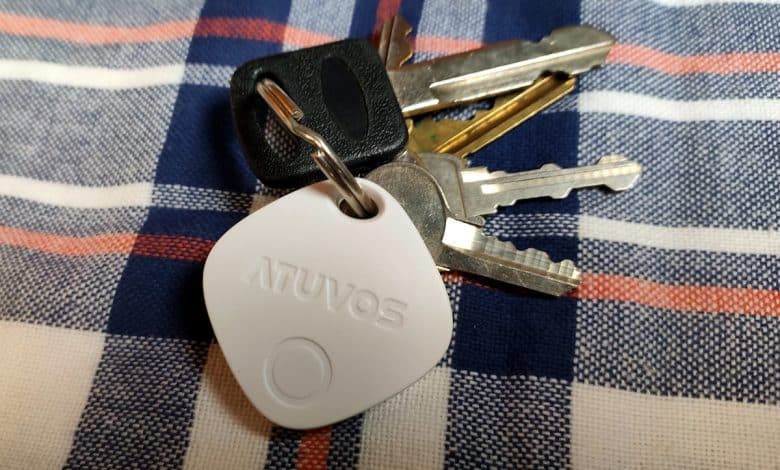 Examen du traqueur de bagages et de la recherche de clés Atuvos