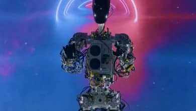 Robot humanoïde de Tesla : choisit C-3PO comme modèle contre R2D2